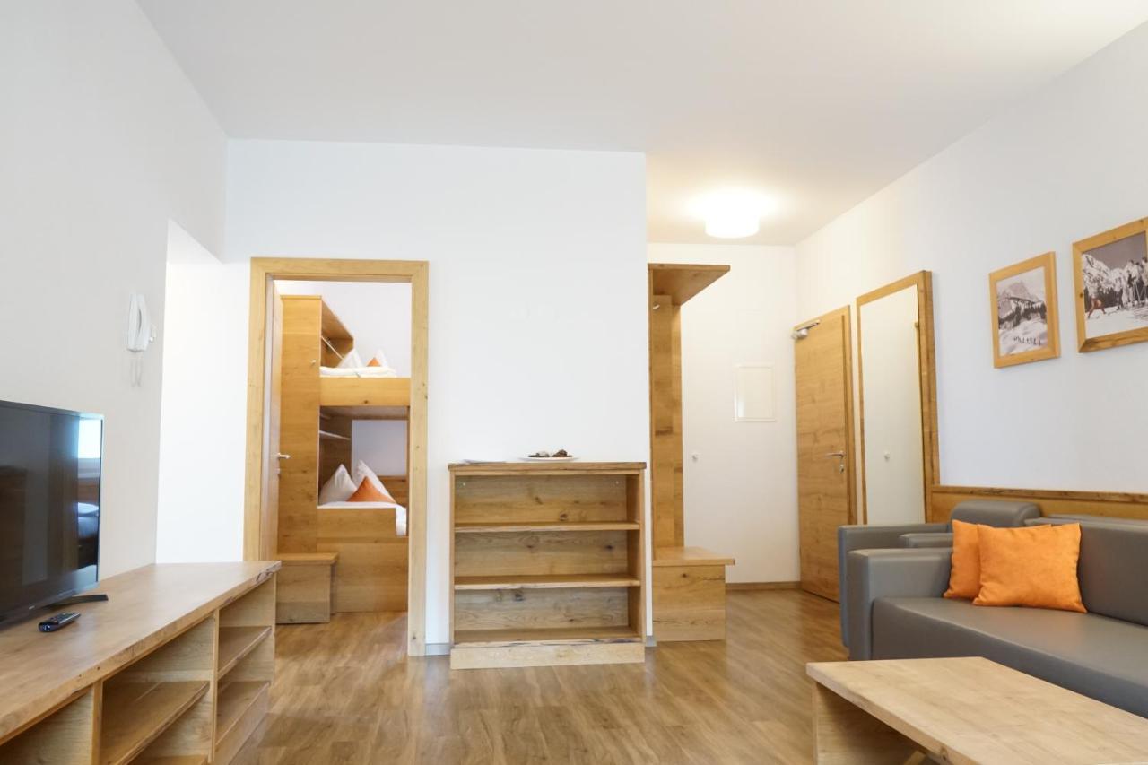 Bergfink Apartments Flachau Exterior photo
